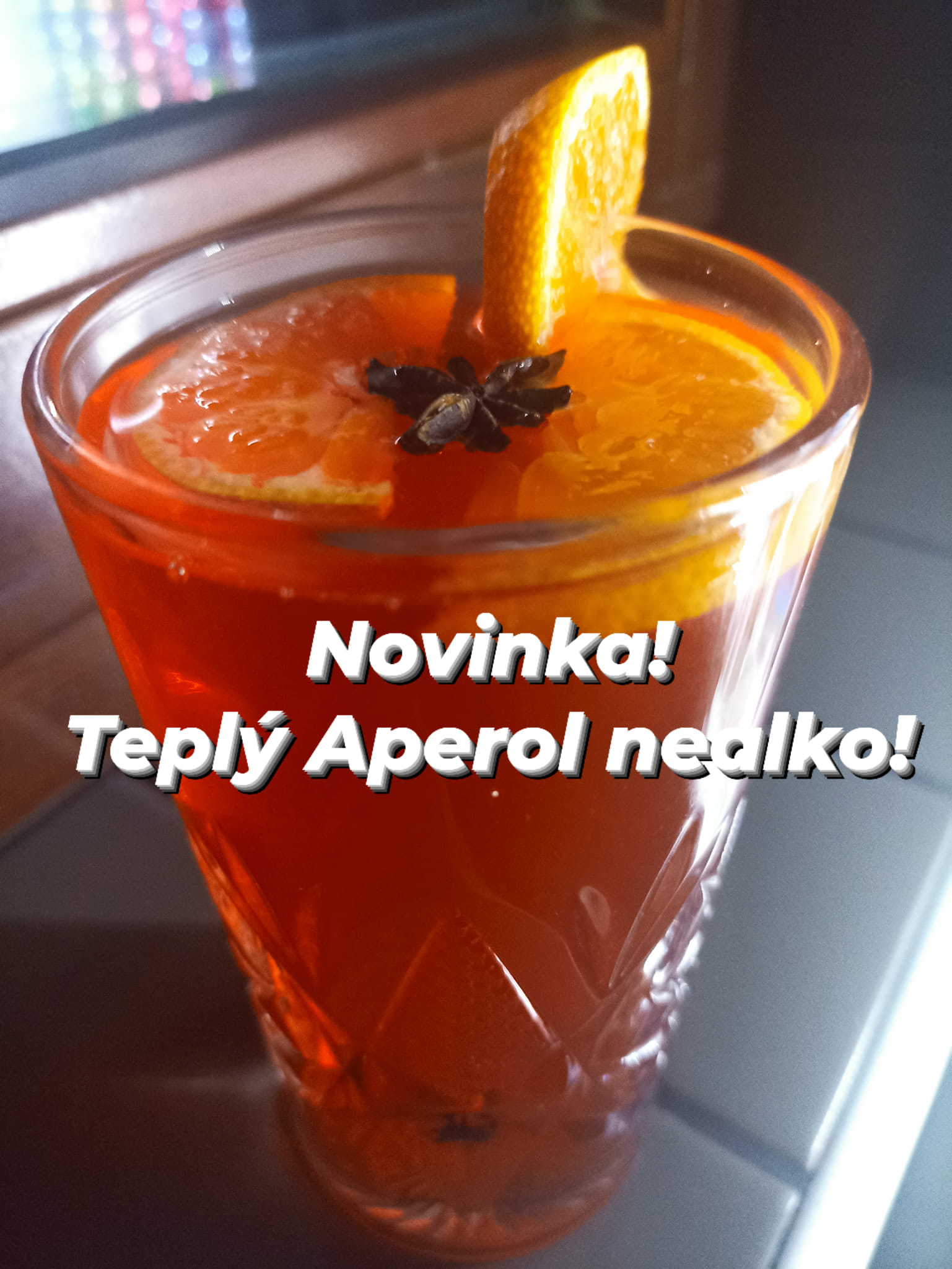 Novinka - Teplý Aperol nealko